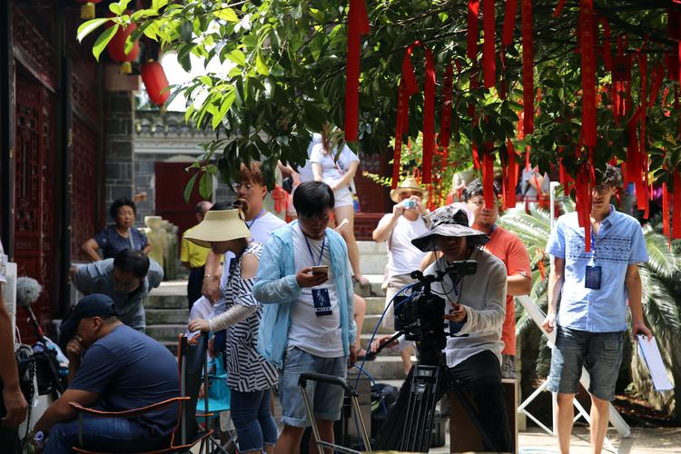 午夜影院在线播放版 - 免费高清无广告观影平台 | 最新电影电视剧在线看
