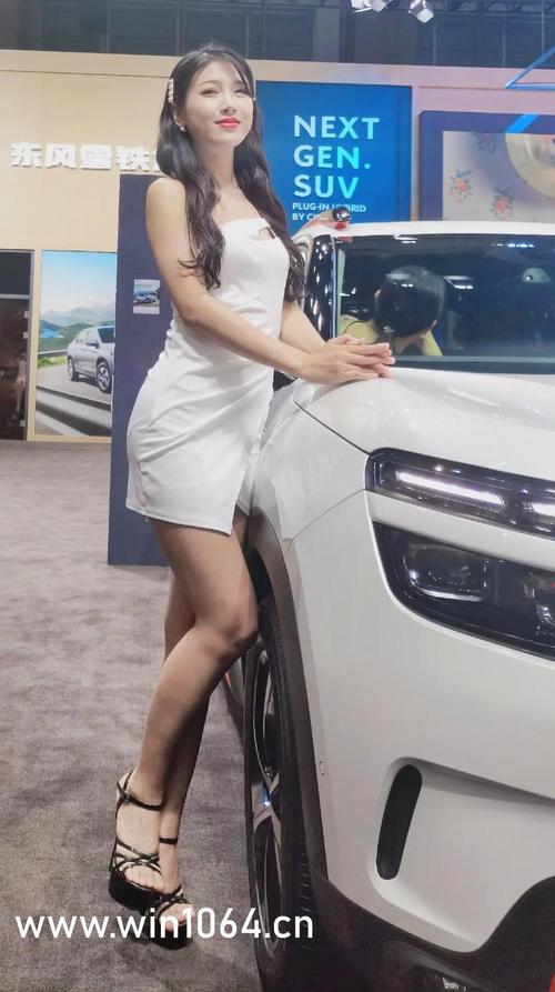 巨乳 高潮的相关介绍