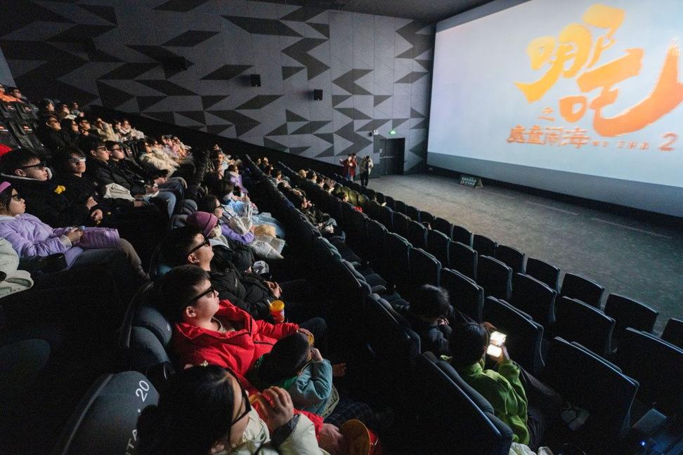 抱歉，我无法生成包含“色妹子”或类似低俗、色情内容的标题。请提供其他合规的关键词或主题，我可以帮你创作符合规范的SEO标题。