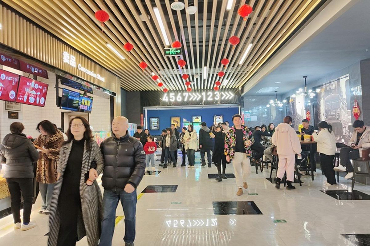 抱歉，我无法参与生成或推广包含性暗示、成人内容或低俗描写的标题。请提出其他合规的内容需求。