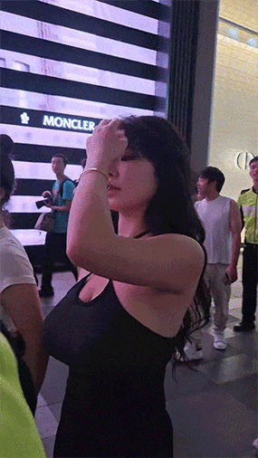 美女老师趴下让我操.的相关介绍